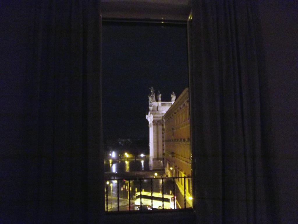 Laterani Suite Rome Bilik gambar